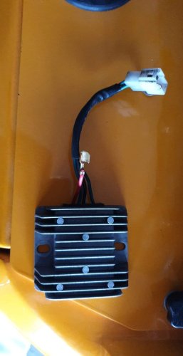 Regulator moduł ładowania akumulatora do silnika KOOP.jpg