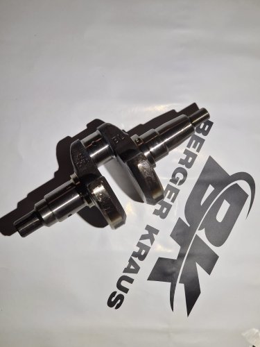 15.Wał korbowy (s32,nr15).jpg