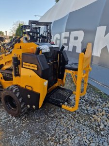 Siedzenie dodatkowe  do 323S 323T 327S 327T