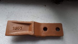 Ząb przedni łyżki BK800 BK1000 BK1200 BK1500ASR, BK1500KSR