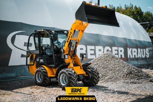 Ładowarka BK810 (3).jpg