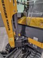 Minikoparka Berger Kraus BK1800KJSR z kabiną (16).jpg