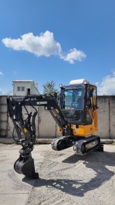  Koparka Berger Kraus BK2800ASR z  kabiną silnik KUBOTA z klimatyzacją
